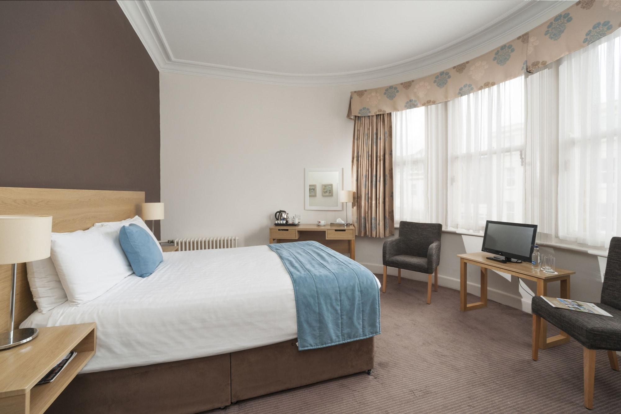 Imperial Hotel Tenby Bagian luar foto