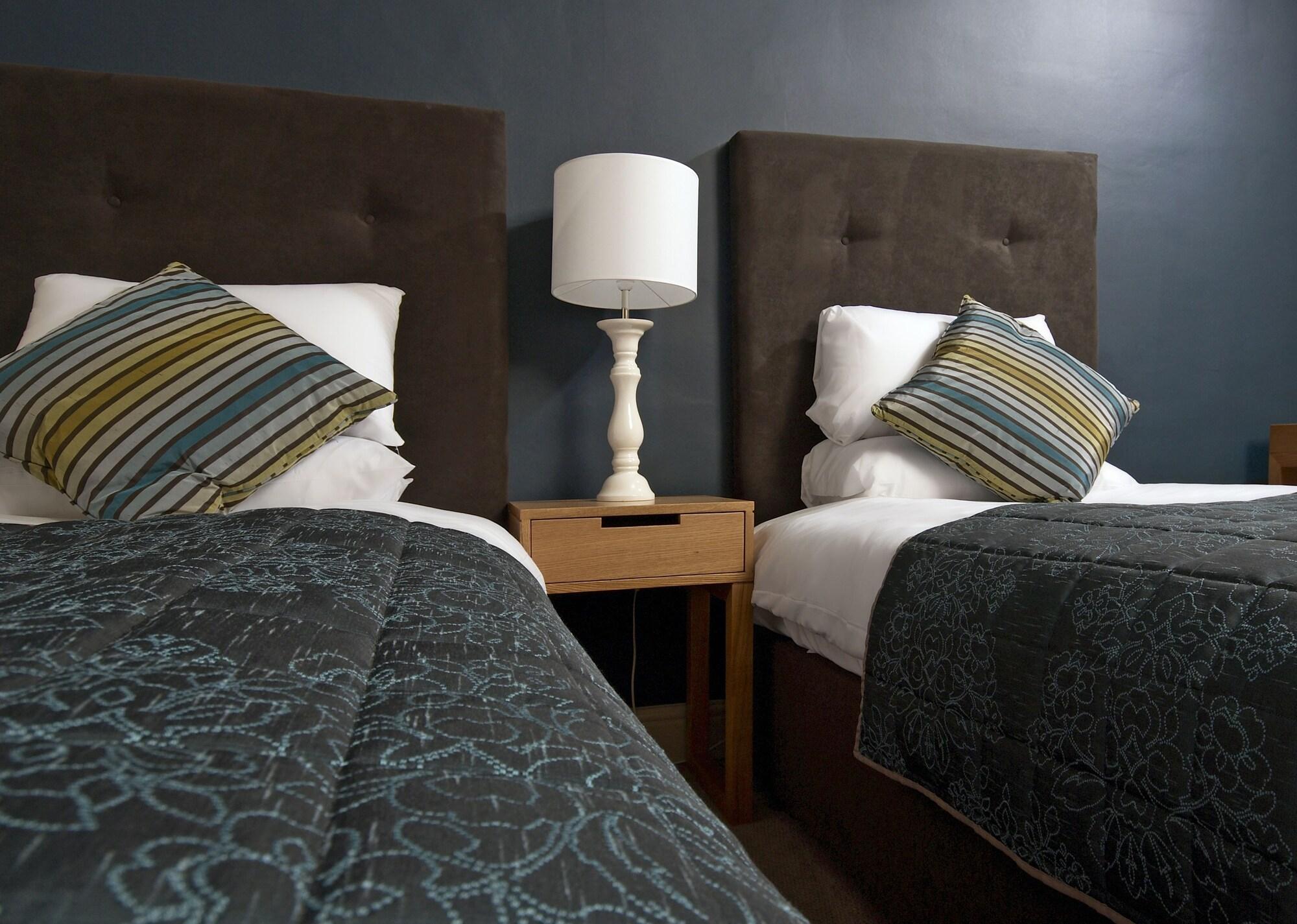 Imperial Hotel Tenby Bagian luar foto