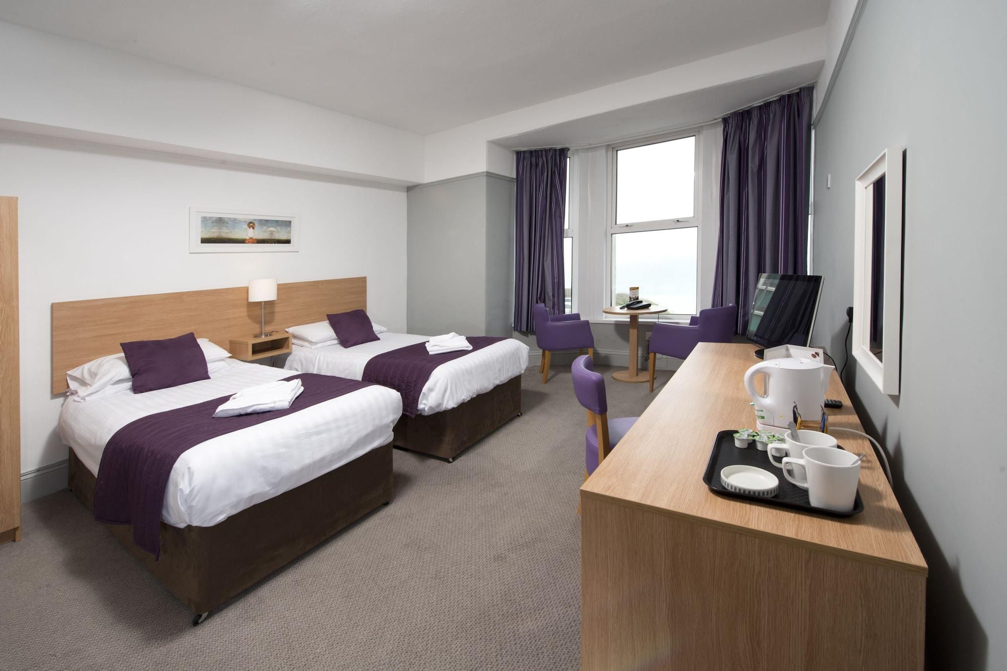 Imperial Hotel Tenby Bagian luar foto