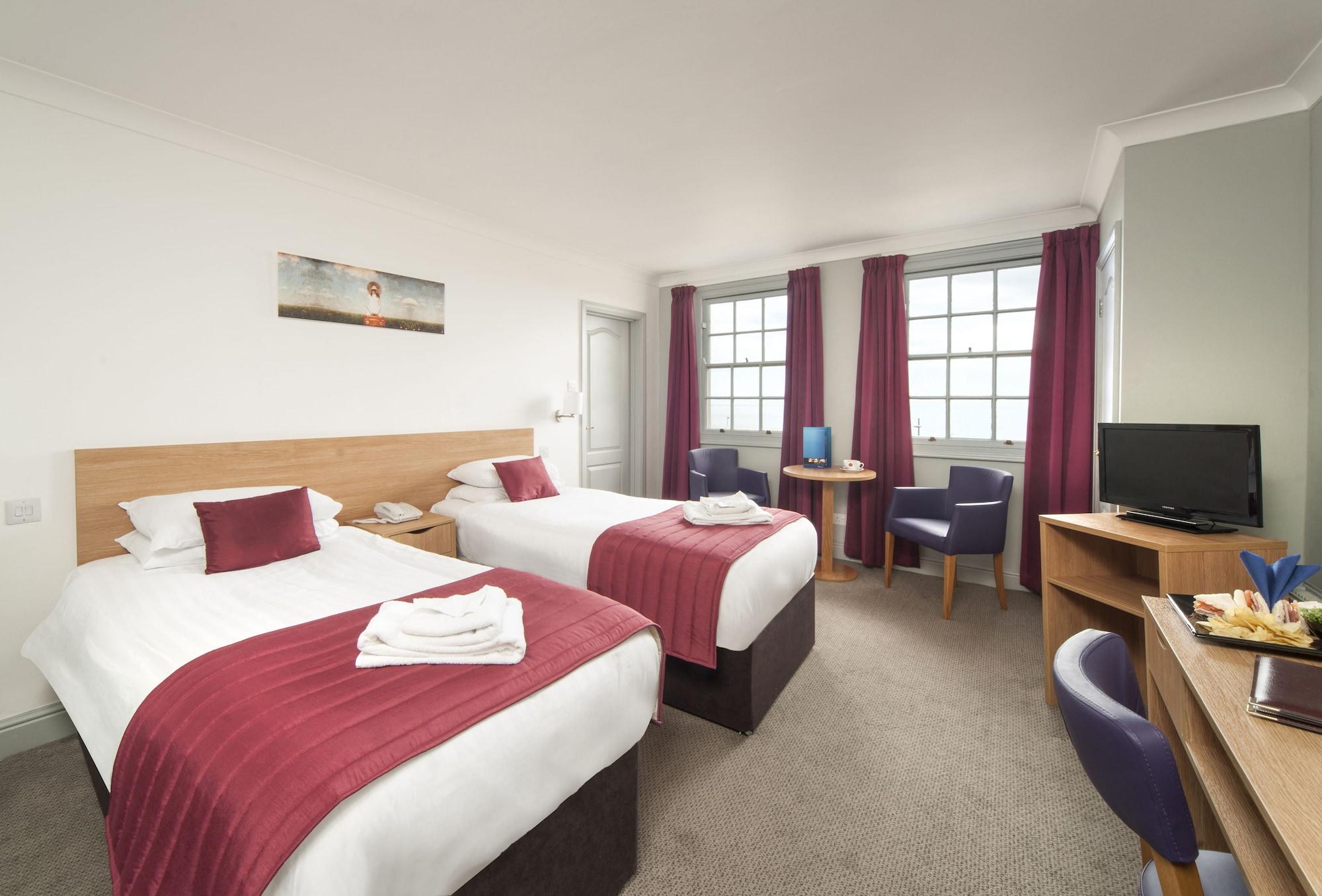 Imperial Hotel Tenby Bagian luar foto